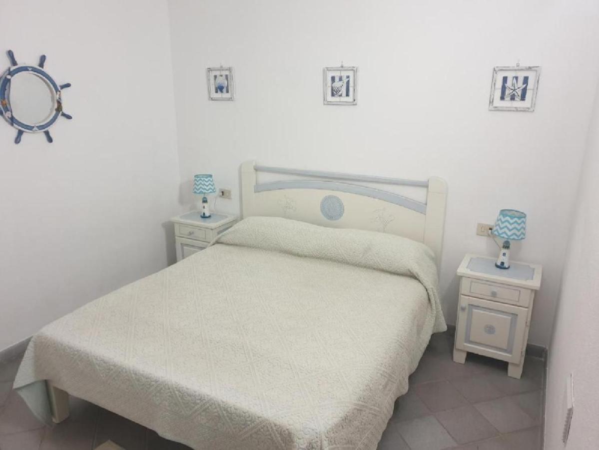 Villetta 4 Stanze Da Letto, 7 Posti, Vista Mare San Teodoro  Exterior foto